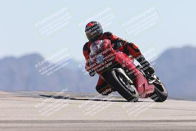 media/Oct-13-2025-Moto Forza (Mon) [[a66d839500]]/3-B Group/Session 4 (Turn 9)/